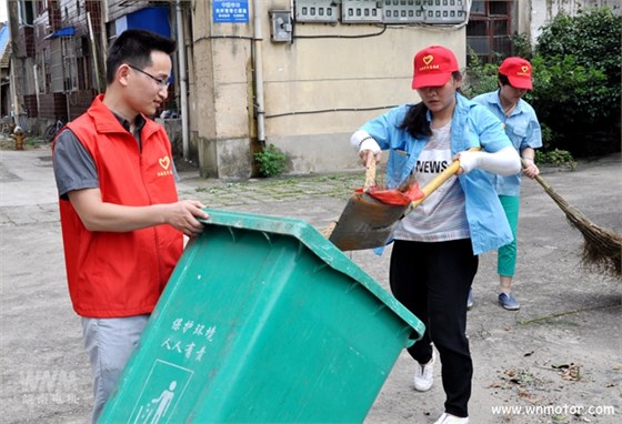 皖南電機員工開展大掃除 皖南電機員工開展大掃除