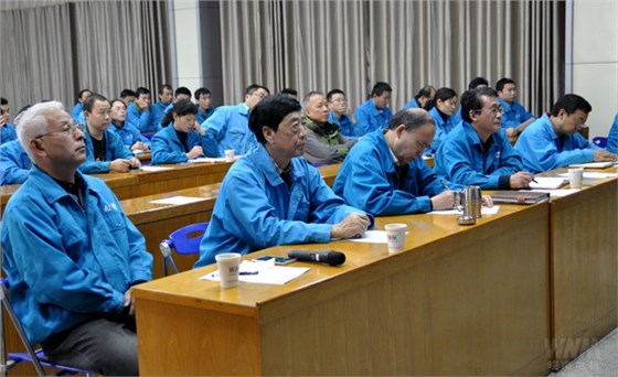 董事長陳根喜、總經(jīng)理陳學鋒等公司高層出席論壇