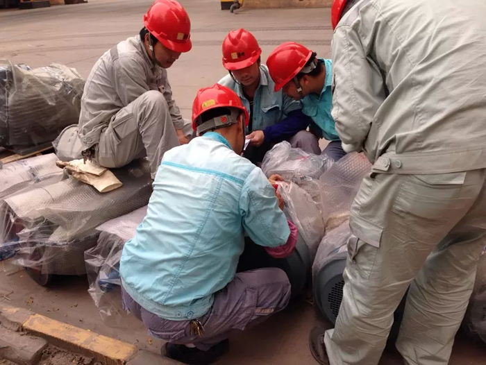 封開基地節(jié)能電機到貨核查現(xiàn)場 封開基地節(jié)能電機到貨核查現(xiàn)場