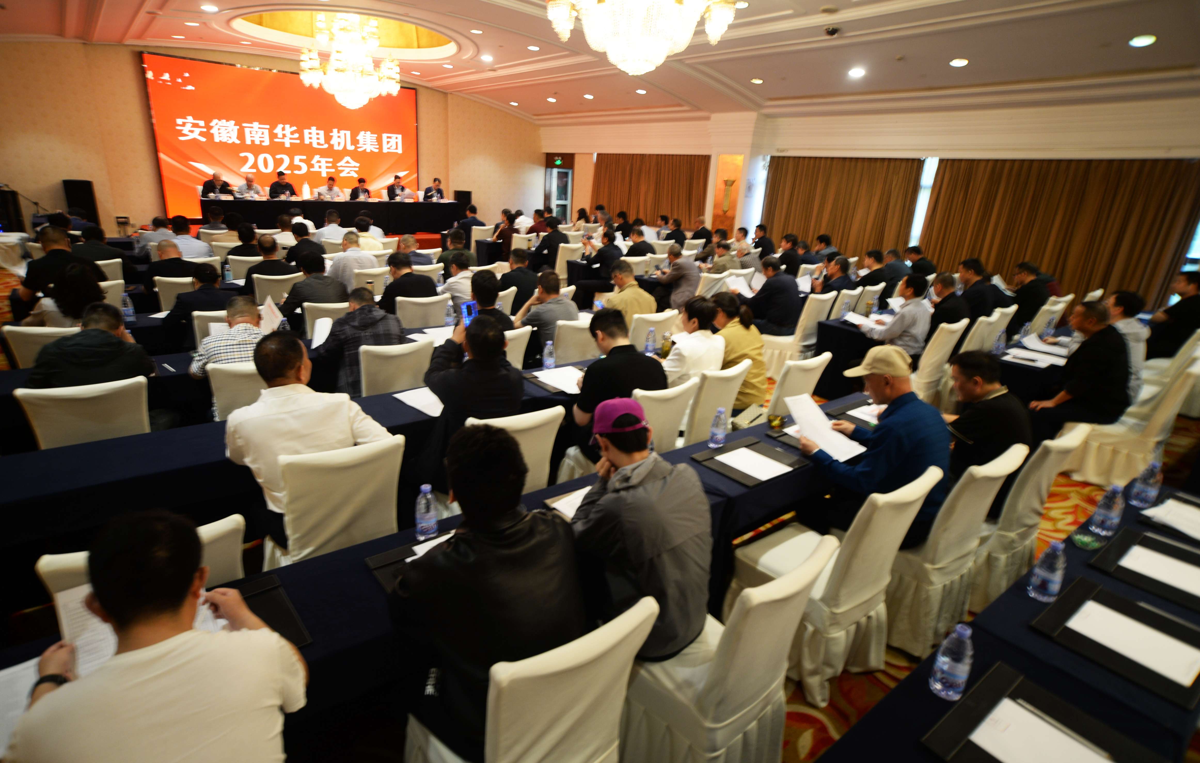 00-會(huì)場(chǎng) (2) 00-會(huì)場(chǎng) (2)